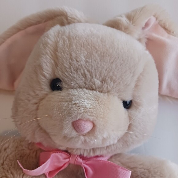 Vintage 1986 Mattel Emotions Beige Soft Bunny Hand Puppet Pink Nose Rabbit - Picture 3 of 11